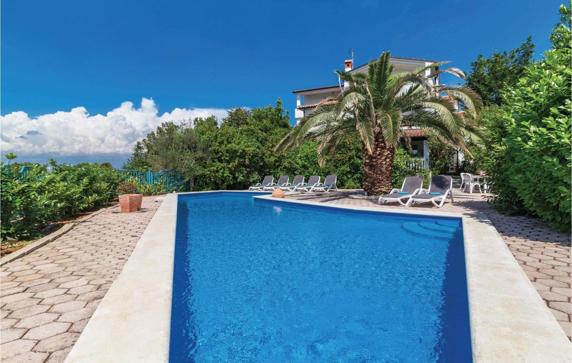 Cozy Apartment In Pula With Wifi Apartment Pula